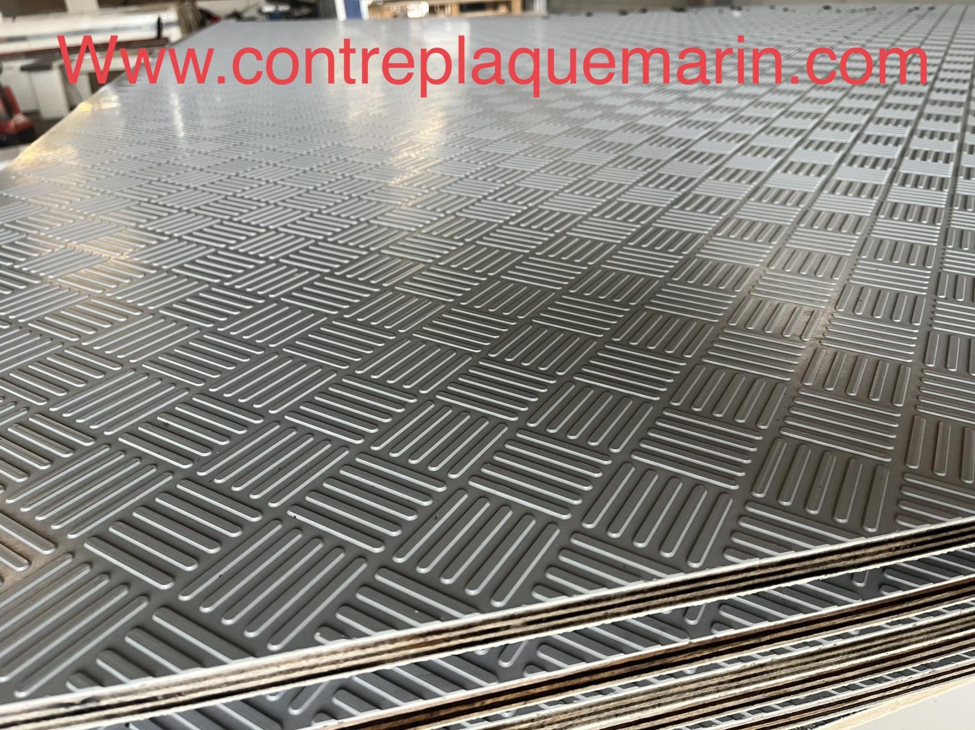 Anti derapant carlier plastique